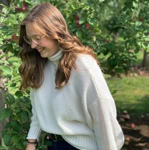 Meet your Posher, Camille